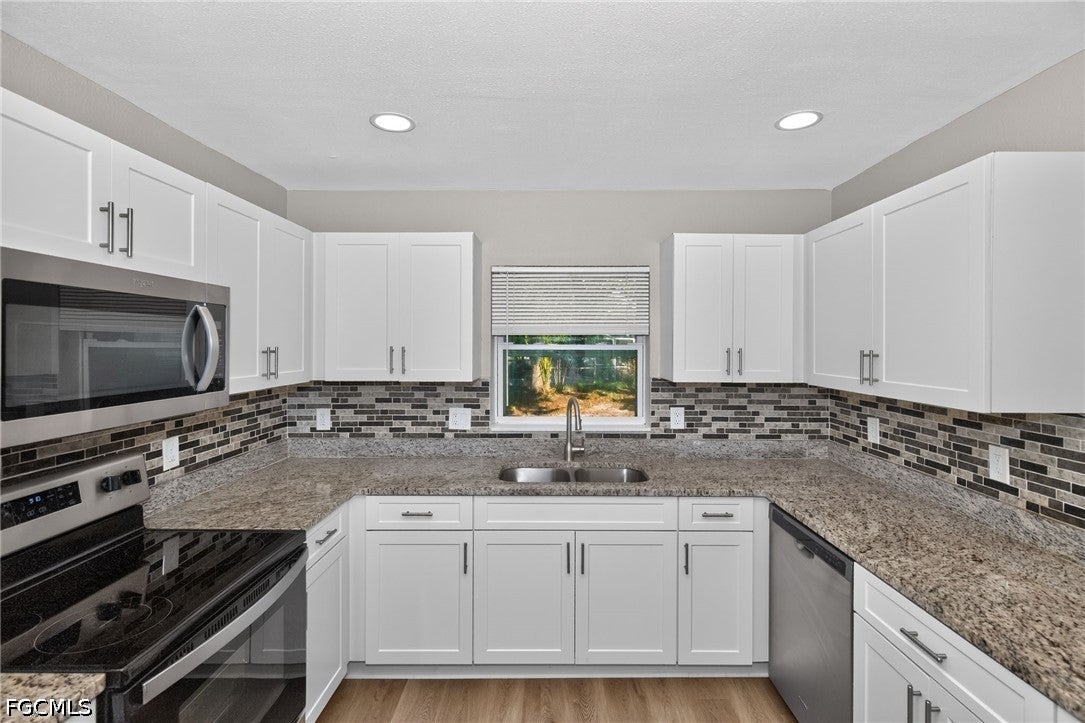 5131 Aragon Way, Saint Petersburg, FL 33705 photo
