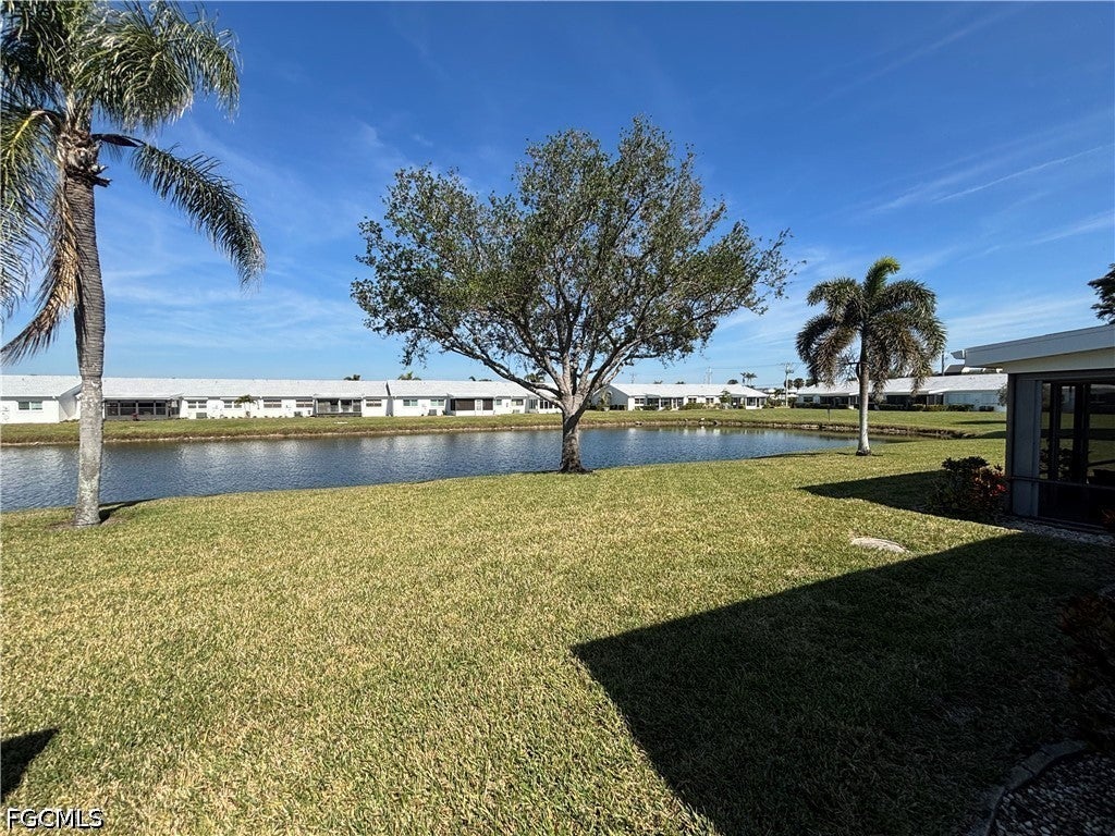 1515 Edgewater Cir, Fort Myers, FL 33919 photo