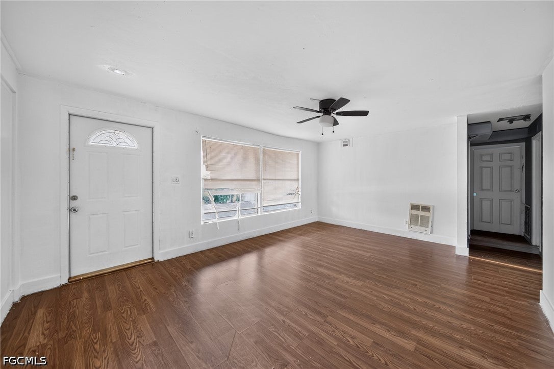 1846 Maple Dr, Fort Myers, FL 33907 photo