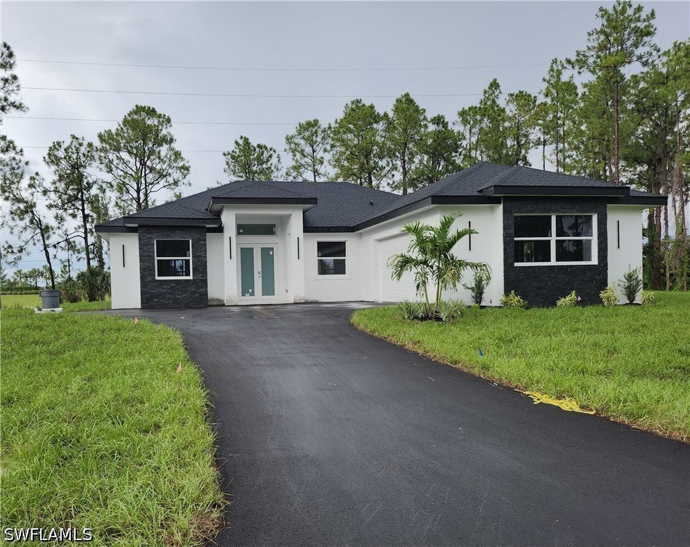 3983 33 Ave, Naples, FL 34120