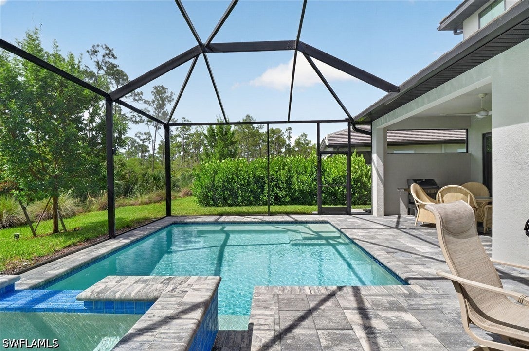 14596 Kingfisher Loop, Naples, FL 34120