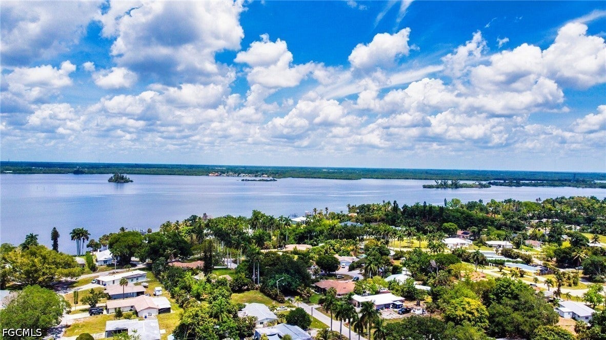 4240 Riverview Rd, Fort Myers, FL 33905 photo