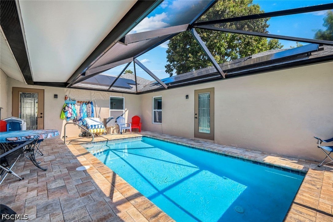 1923 SW 26 Terrace, Cape Coral, FL 33914 photo
