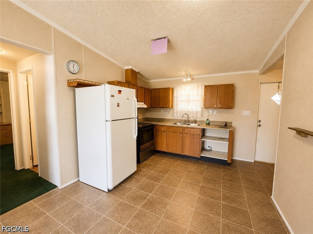 2501 Gail Helen Ct, North Fort Myers, FL 33917 photo