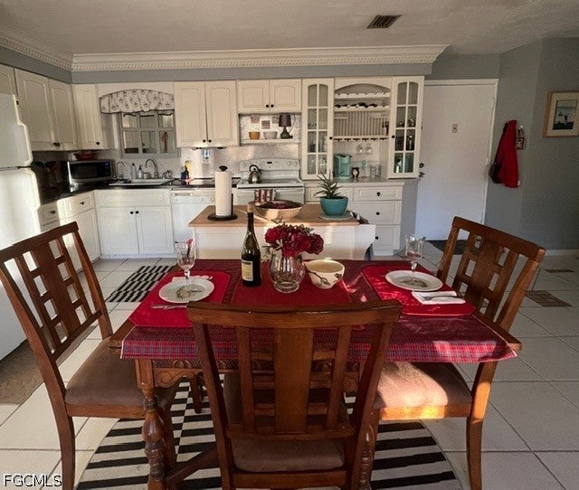 4802 Tudor Dr #202, Cape Coral, FL 33904 photo