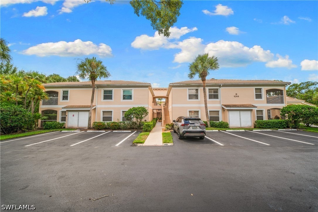 1044 Woodshire Ln, Naples, FL 34105