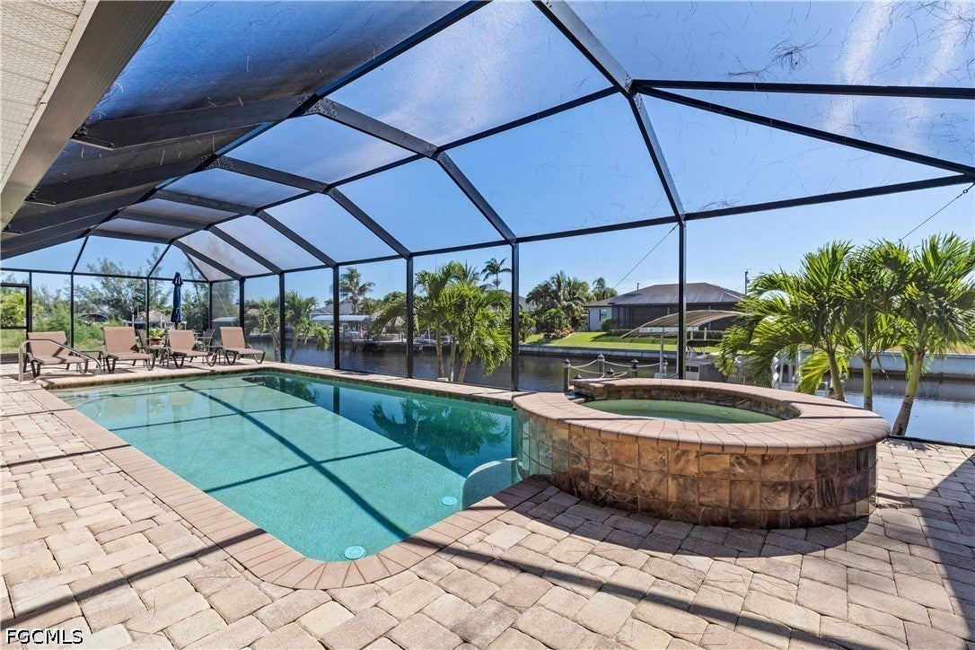 1633 NW 39 Ave, Cape Coral, FL 33993 photo