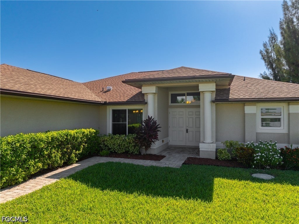 1633 NW 39 Ave, Cape Coral, FL 33993 photo