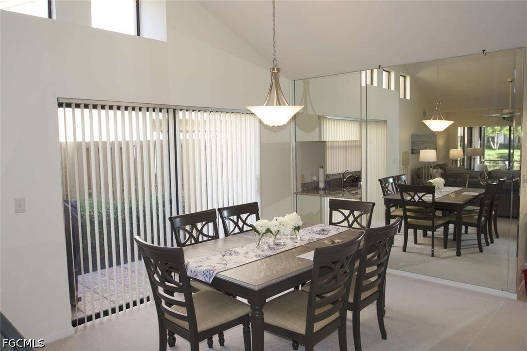 547 Beachwalk Cir, Naples, FL 34108 photo