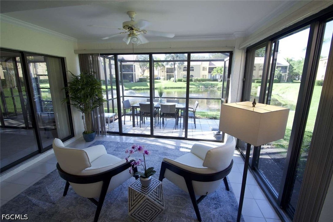 547 Beachwalk Cir, Naples, FL 34108 photo
