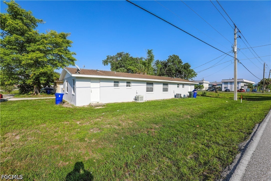 2406 Linhart Ave, Fort Myers, FL 33901 photo