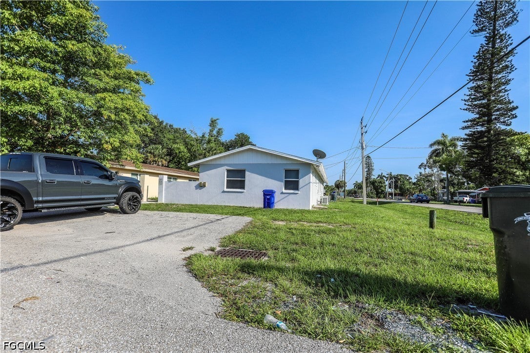 2406 Linhart Ave, Fort Myers, FL 33901 photo