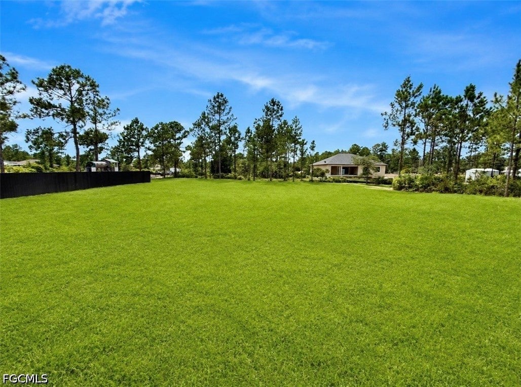 919 Hibiscus Ave, Lehigh Acres, FL 33972 photo