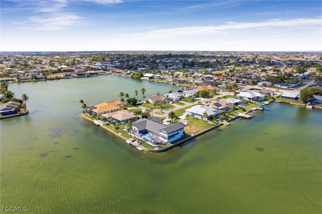 29 SE 10 Ave, Cape Coral, FL 33990 photo