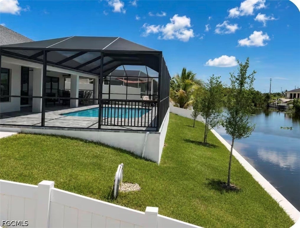 1008 NW 12 Ave, Cape Coral, FL 33993 photo
