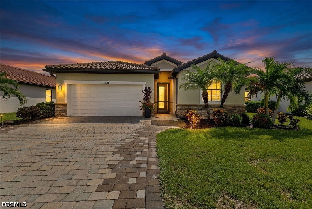 11921 Arbor Trace Dr, Fort Myers, FL 33913 photo