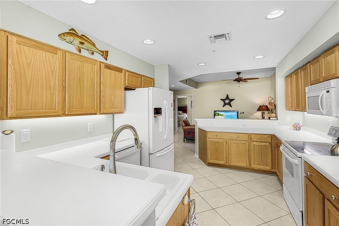 4141 Bay Beach Lane 442, Fort Myers Beach, FL 33931 photo