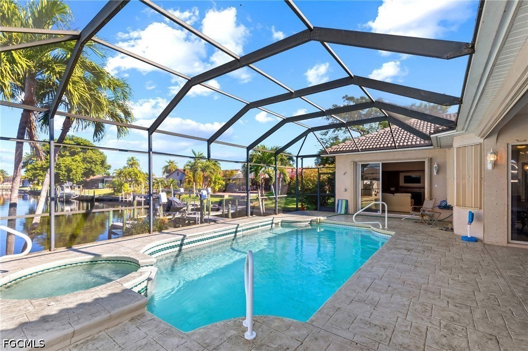 1935 SE 26 St, Cape Coral, FL 33904 photo