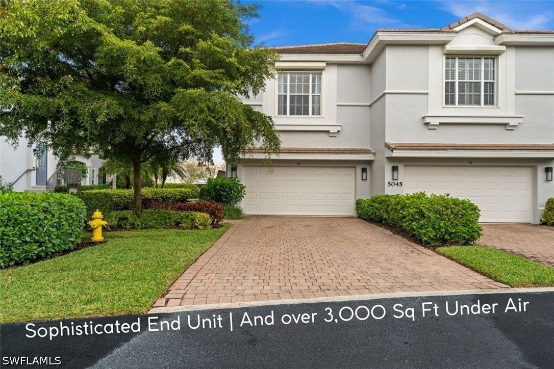 5045 Blauvelt Way, Naples, FL 34105