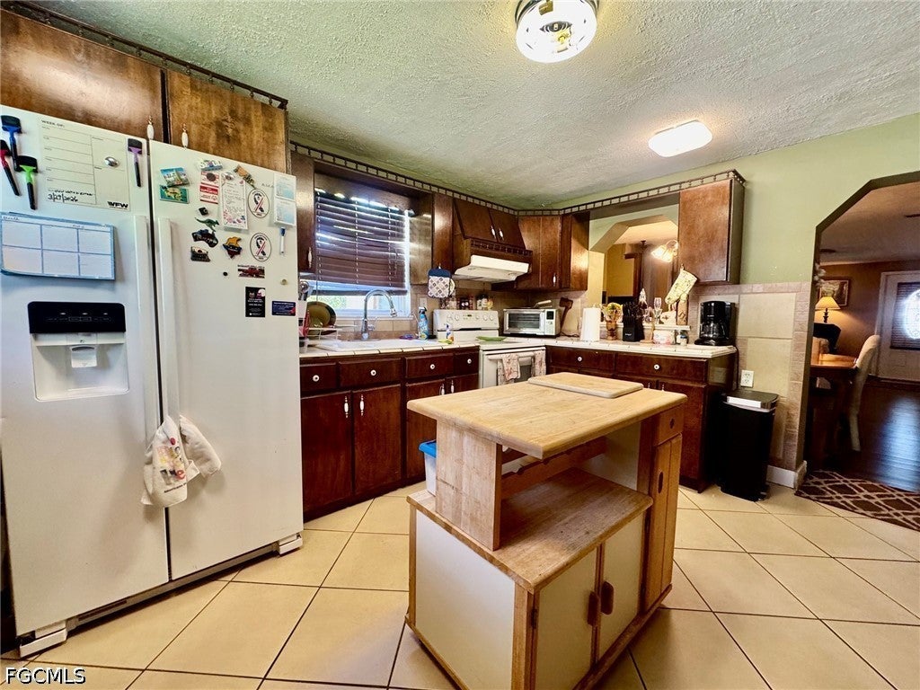 4715 Nottingham Dr, Fort Myers, FL 33905 photo