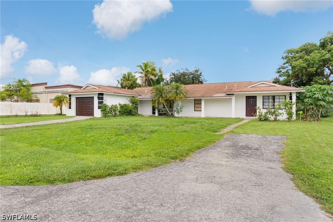 5067 27 Pl, Naples, FL 34116