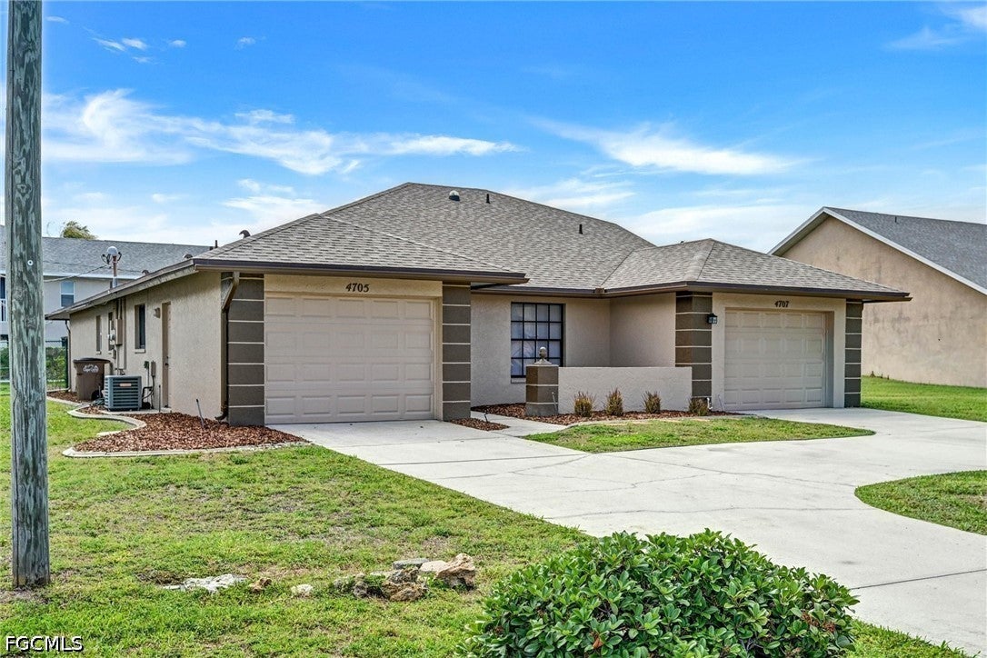 4707 SW 8 Pl, Cape Coral, FL 33914 photo