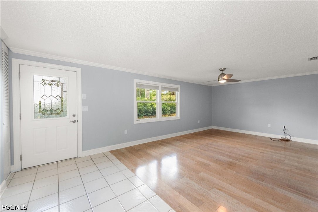 4639 Robin Ave, Naples, FL 34104 photo