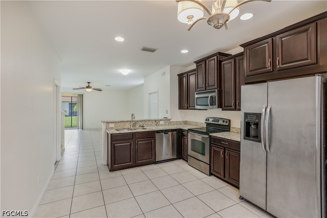 3800 Clearbrook Ln, Fort Myers, FL 33966 photo