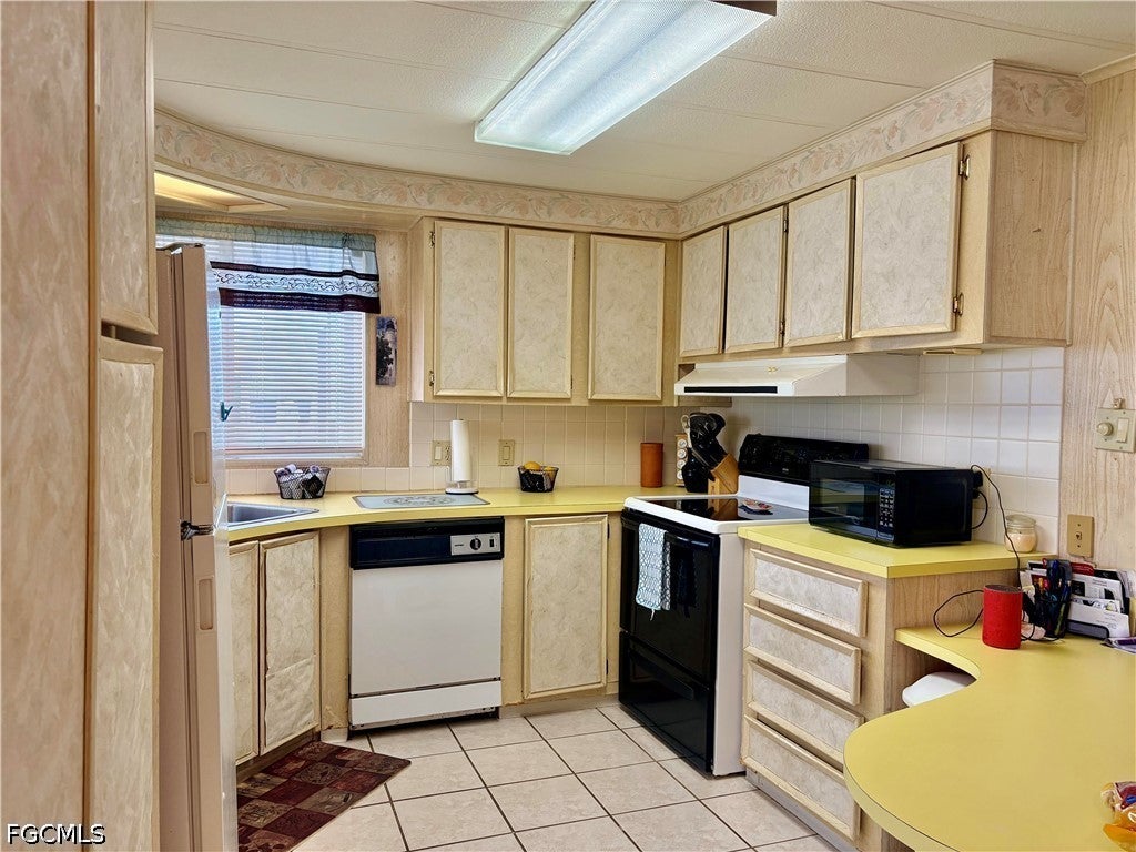 3049 Longview Ln, North Fort Myers, FL 33917 photo