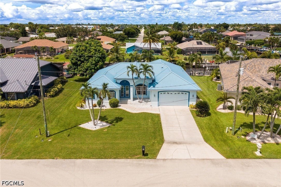 205 SW 37 Ln, Cape Coral, FL 33914 photo