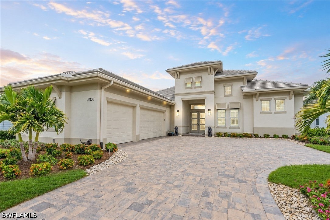 14338 Laguna Spring Ln, Naples, FL 34114