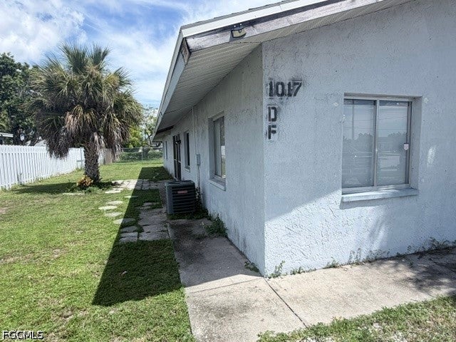 1017 SE 39 Terrace, Cape Coral, FL 33904 photo