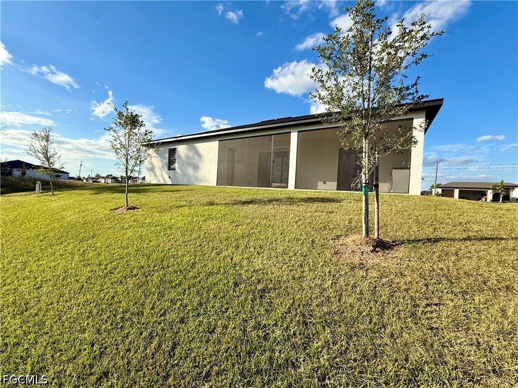 2006 NW 21 St, Cape Coral, FL 33993 photo
