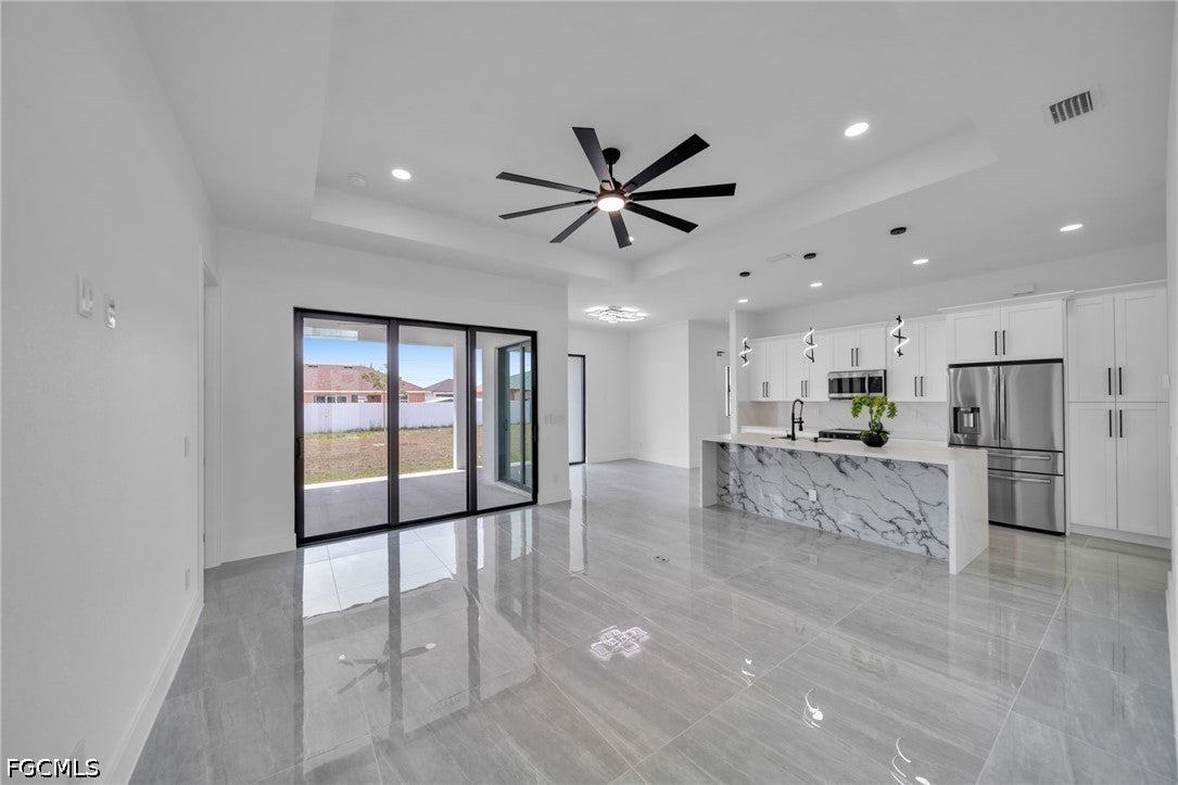 1226 NE Juanita Pl, Cape Coral, FL 33909 photo