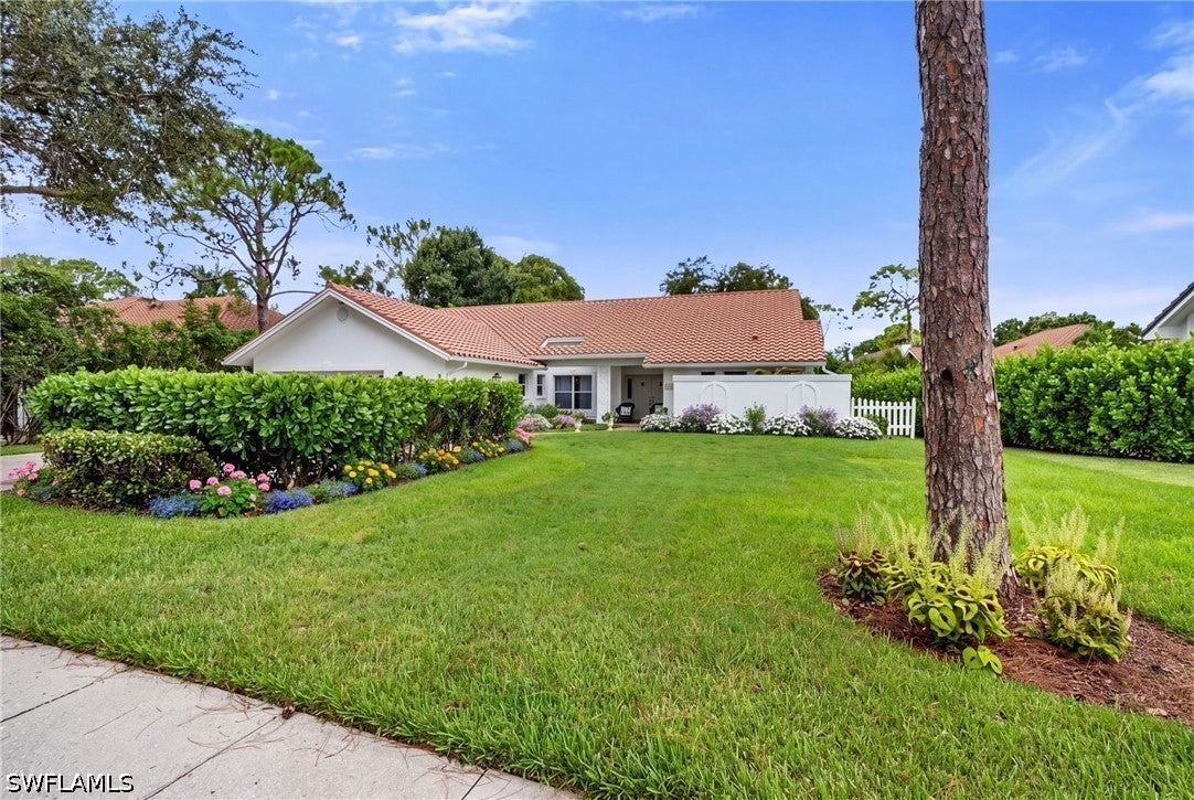 7558 Cordoba Cir, Naples, FL 34109