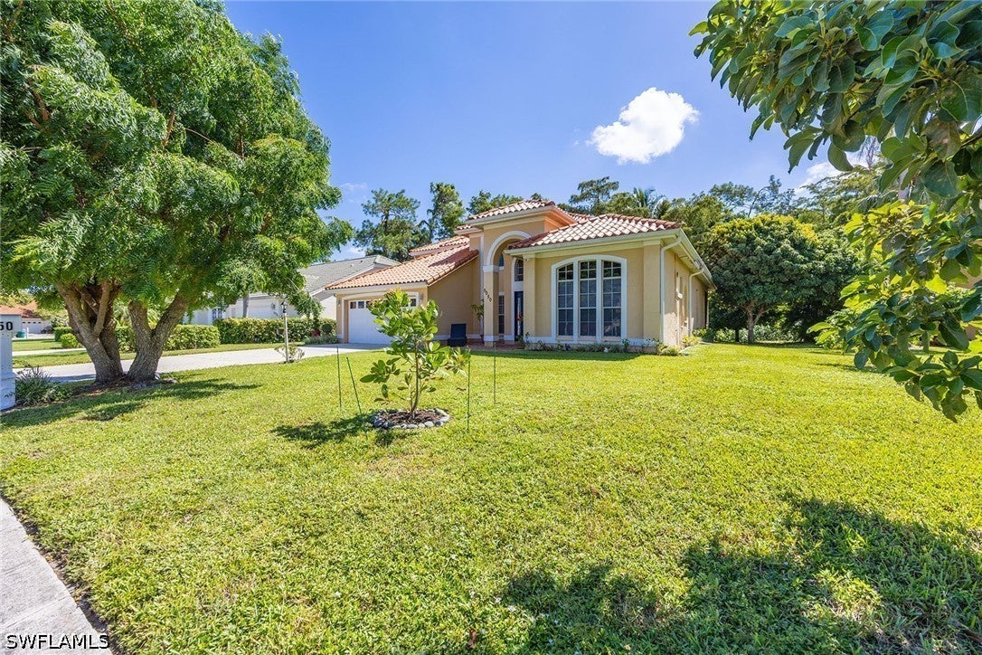 5050 Mabry Dr, Naples, FL 34112