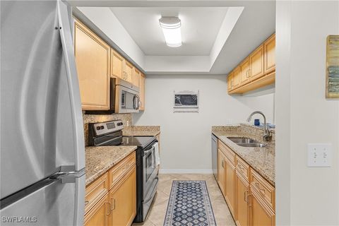 Condominium in Estero FL 4151 Ashcroft Court #112 3.jpg