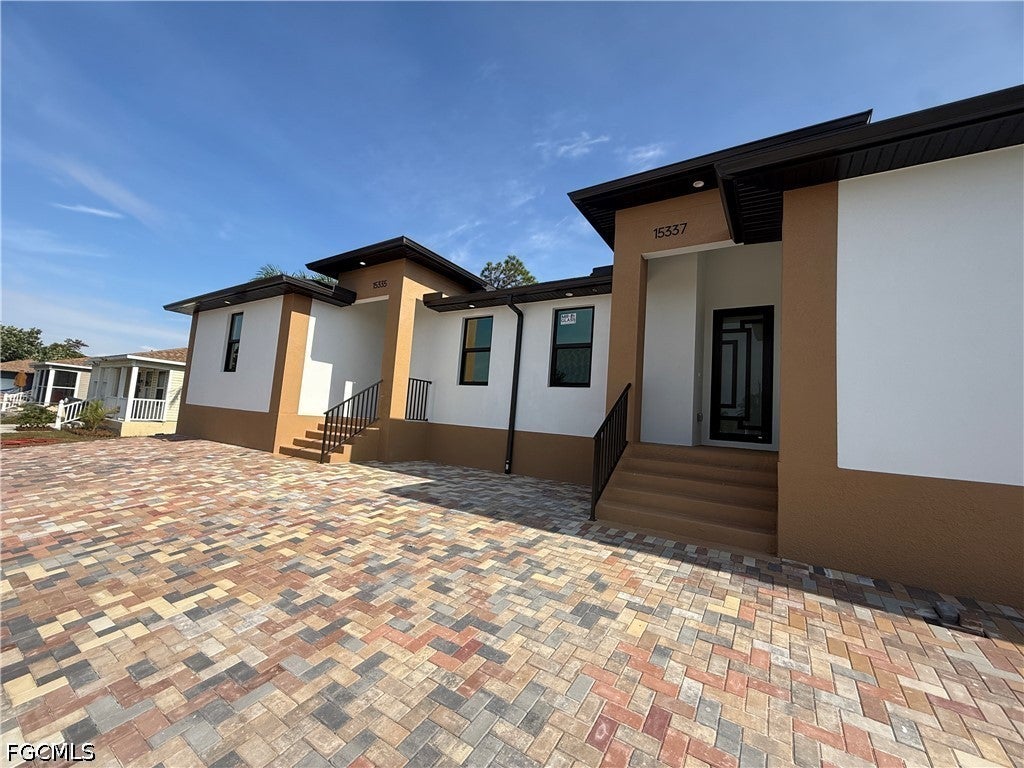 15335 Wall Drive 337, Fort Myers, FL 33908 photo
