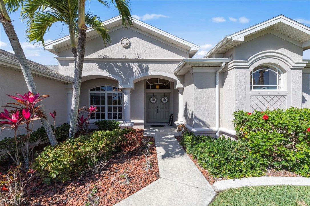 1036 NW 33 Ave, Cape Coral, FL 33993 photo