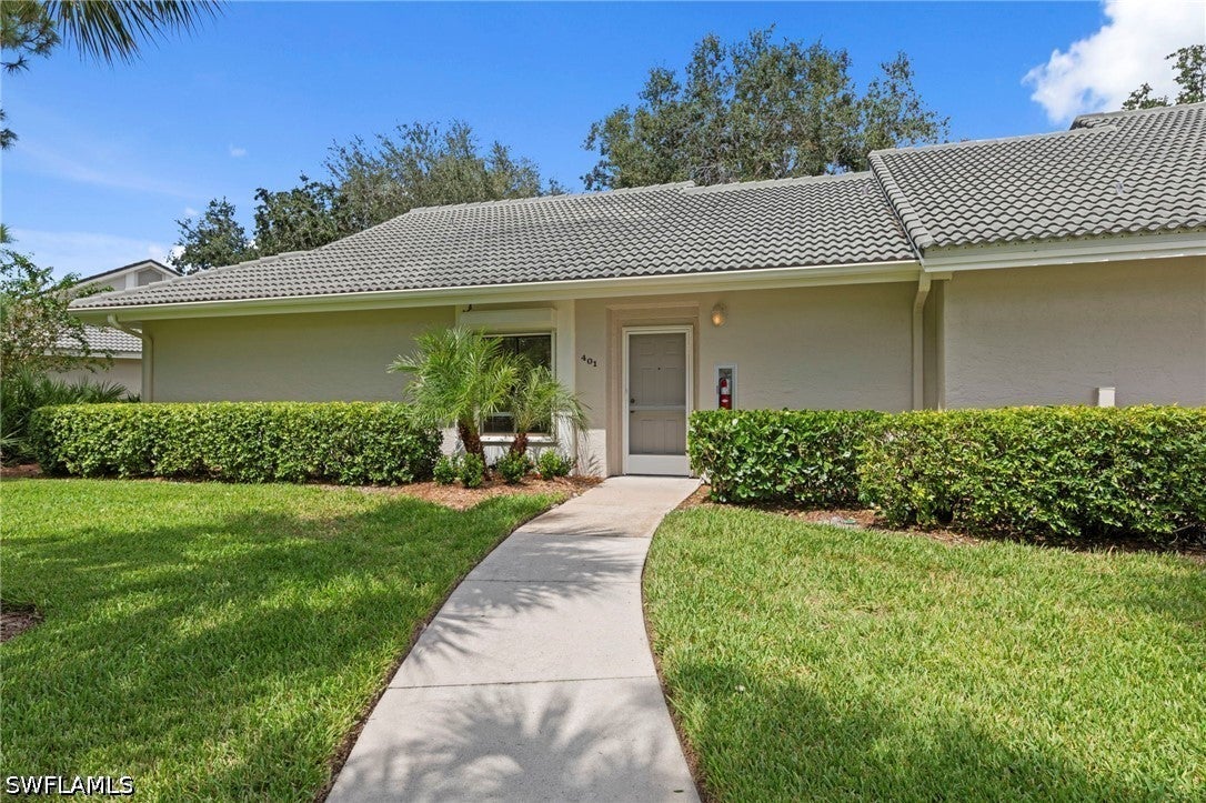 401 Arbor Lake Dr, Naples, FL 34110