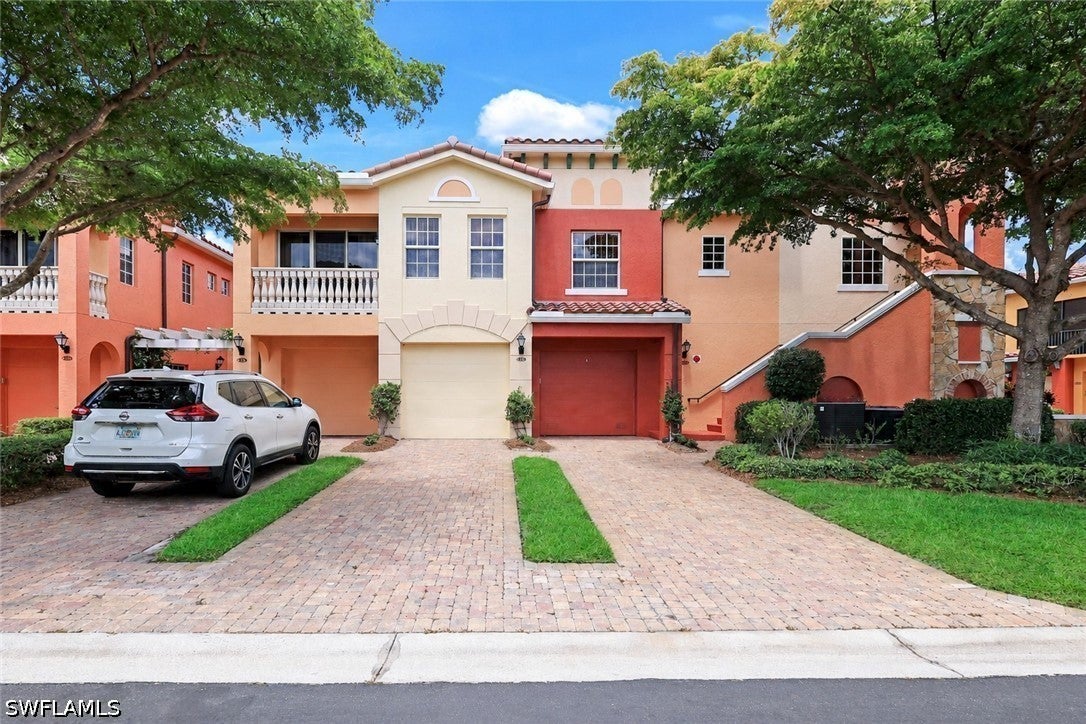 8721 Piazza De Lago Cir, Estero, FL 33928