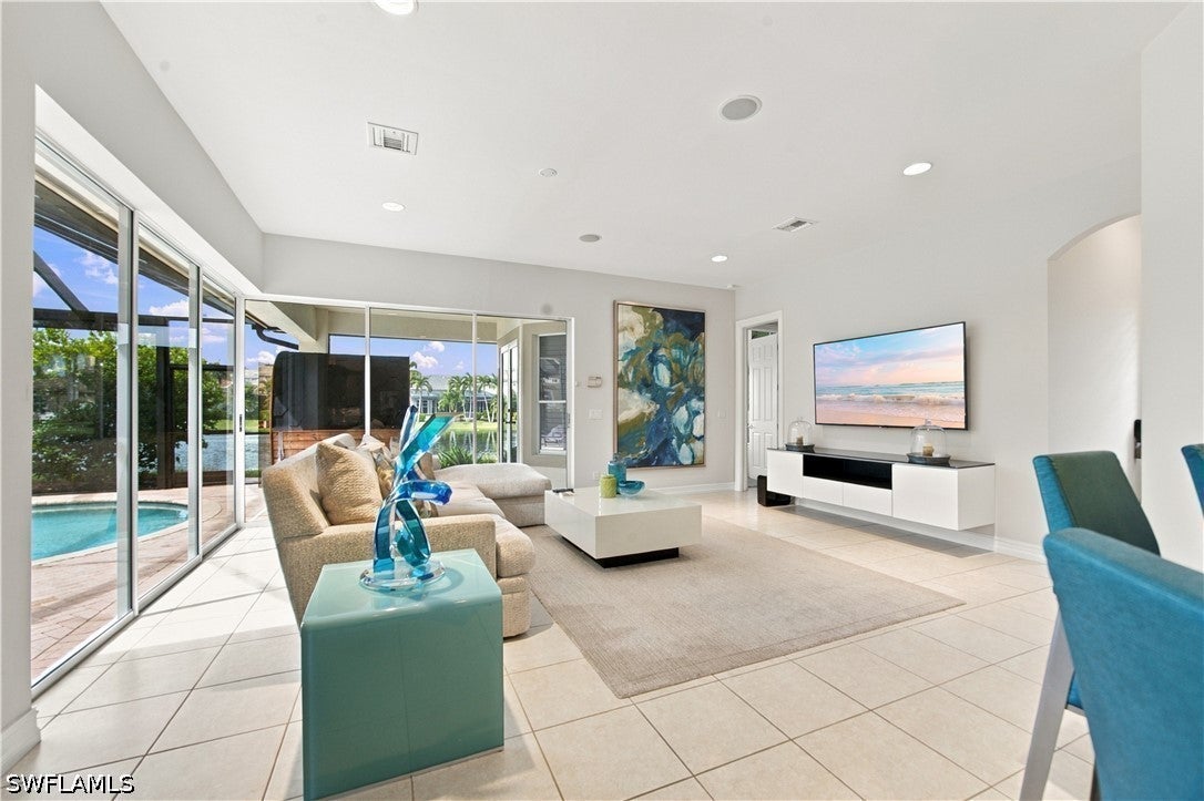 4995 Rustic Oaks Cir, Naples, FL 34105 photo