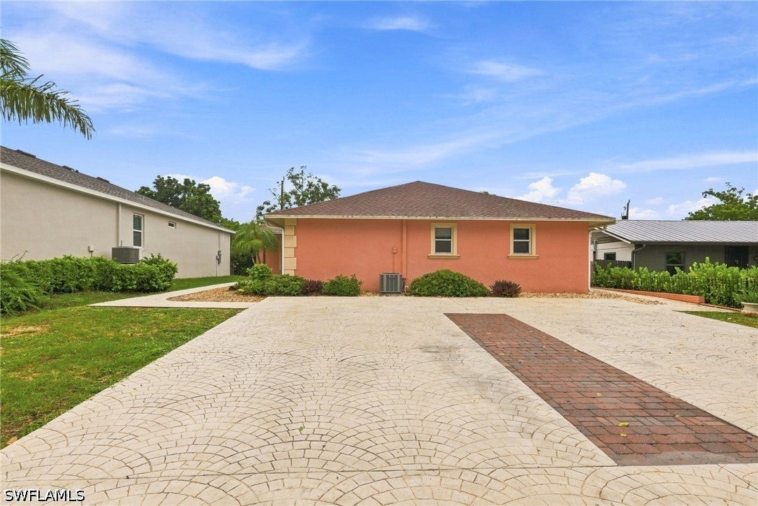 4436 4438 Pine Lake Rd, Bonita Springs, FL 34134