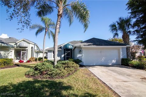 Single Family Residence in Estero FL 21167 Butchers Holler.jpg