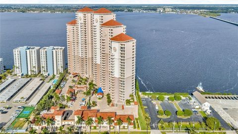 Condominium in Fort Myers FL 2080 W 1st Street #109.jpg