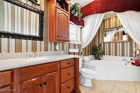 Single Family Residence in Lehigh Acres FL 201 Ivan Avenue 37.jpg