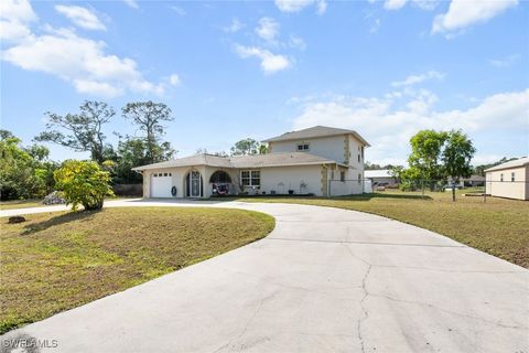 Single Family Residence in Lehigh Acres FL 201 Ivan Avenue.jpg