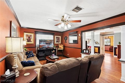 Single Family Residence in Lehigh Acres FL 201 Ivan Avenue 13.jpg