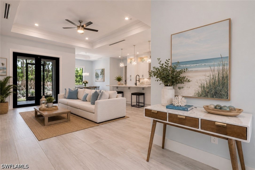 3810 2 Ave, Naples, FL 34117