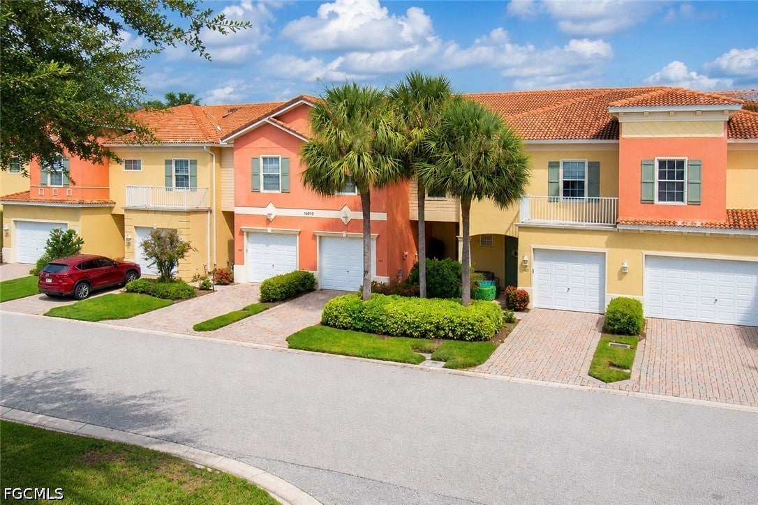 16010 Via Solera Circle 104, Fort Myers, FL 33908 photo